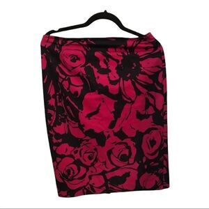 Women’s pink and black floral pencil skirt